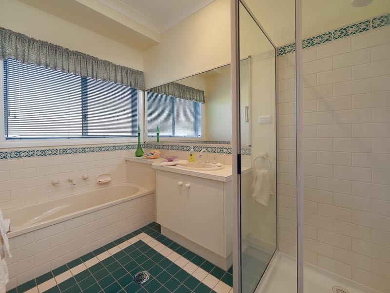 “Meryla” Holbrook Road, Albury NSW 2640