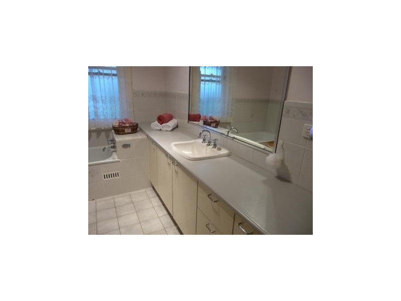 17 McBean Street (Culcairn), Albury NSW 2640