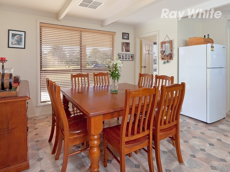 102 Pell Street, Howlong NSW 2643