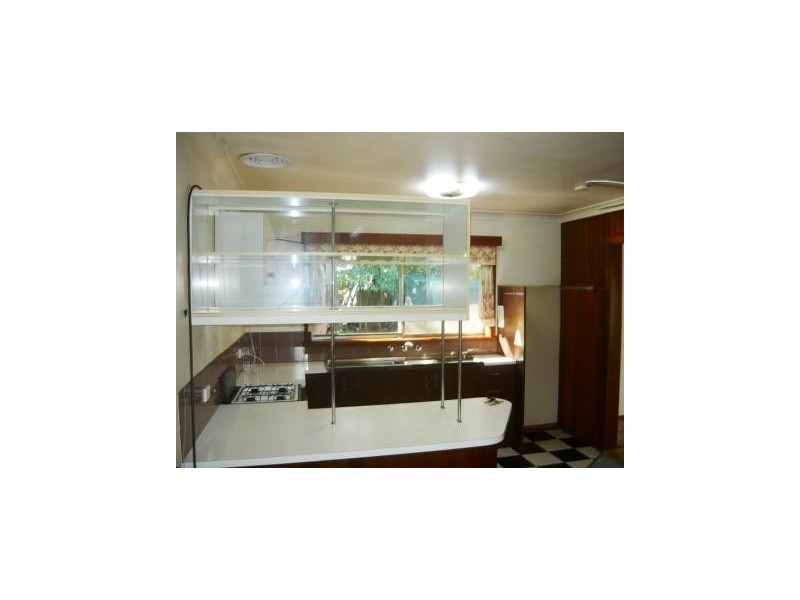 587 Osborne Street, Lavington NSW 2641