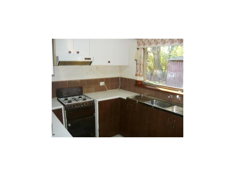 587 Osborne Street, Lavington NSW 2641