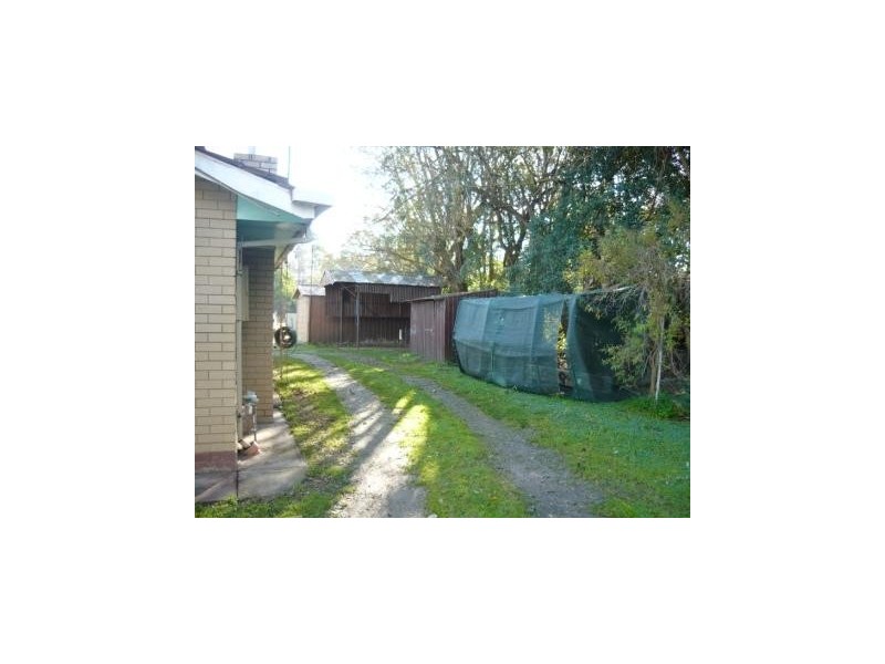 587 Osborne Street, Lavington NSW 2641