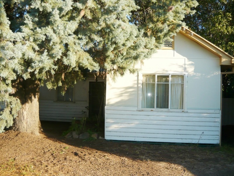 413 McDonald Road, Lavington NSW 2641
