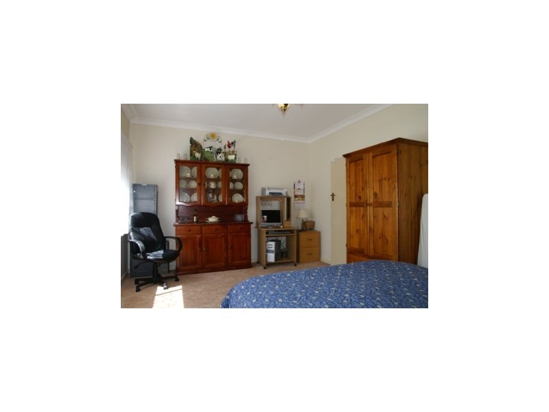 10 Victoria Street, Howlong NSW 2643