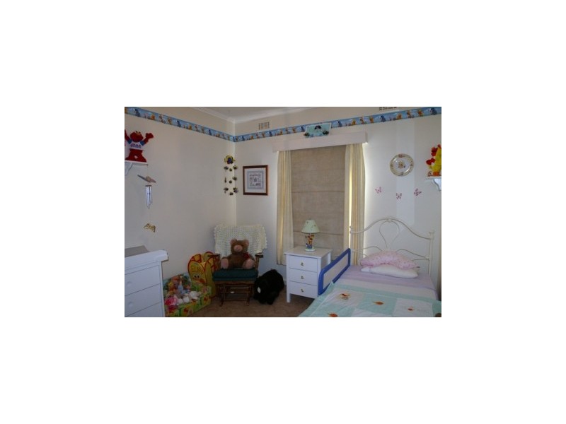 10 Victoria Street, Howlong NSW 2643