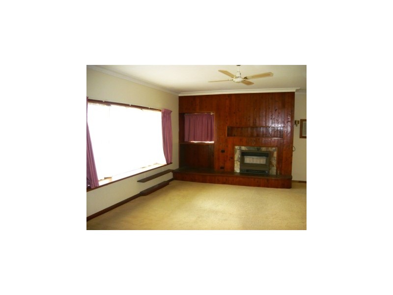 414 Reid Avenue, Lavington NSW 2641