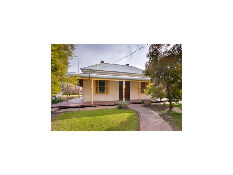 17 McBean Street (Culcairn), Albury NSW 2640