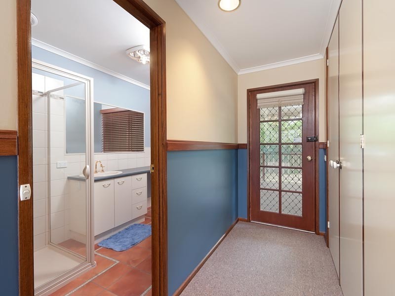 10 Darrung Place, Lavington NSW 2641