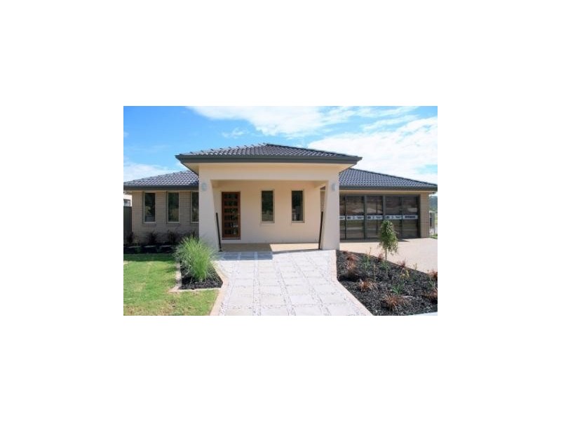 15 Kendall Drive, Centaur Park, Hamilton Valley NSW 2641