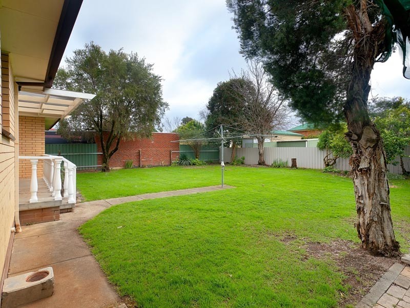 528 Regina Avenue, Albury NSW 2640