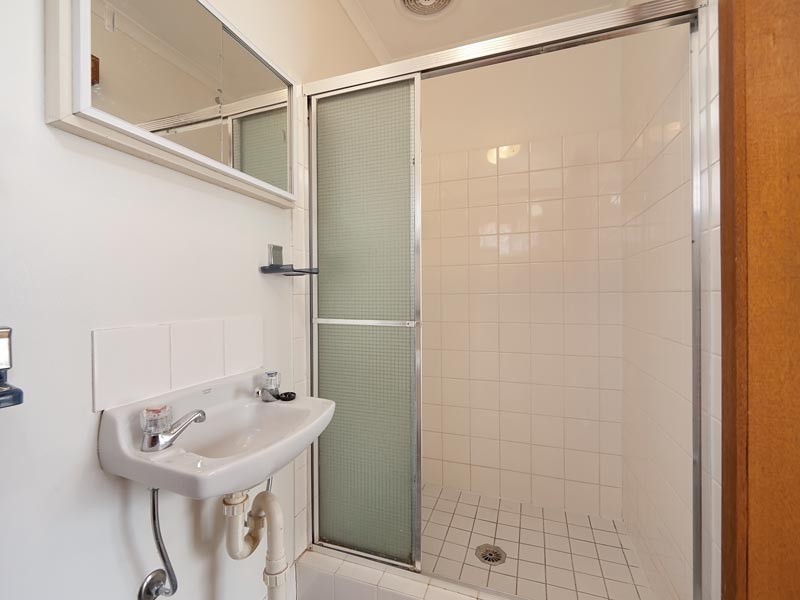 528 Regina Avenue, Albury NSW 2640