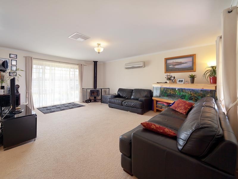 138 High Street, Howlong NSW 2643