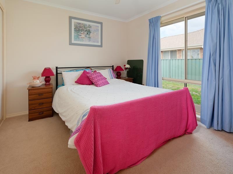 138 High Street, Howlong NSW 2643