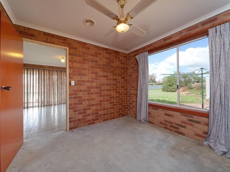 108 Clarke Street, Howlong NSW 2643