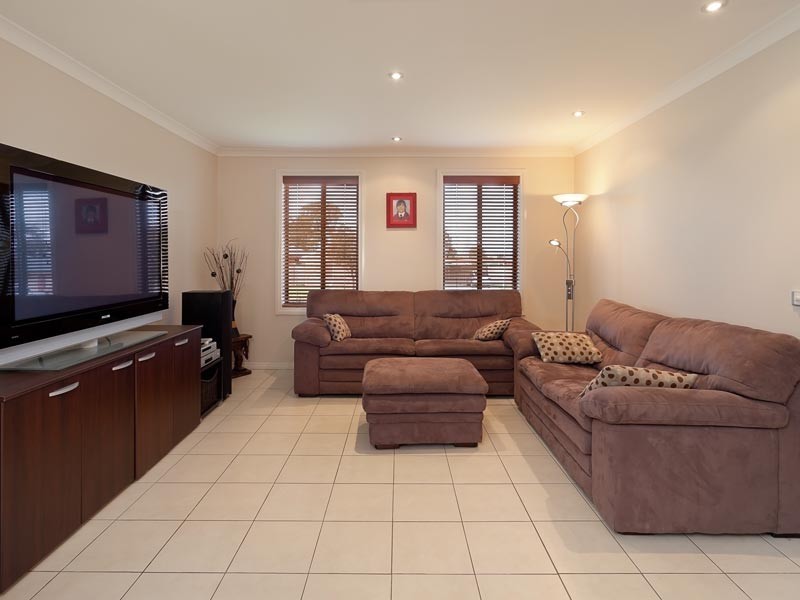 16 Almurta Court, Springdale Heights NSW 2641