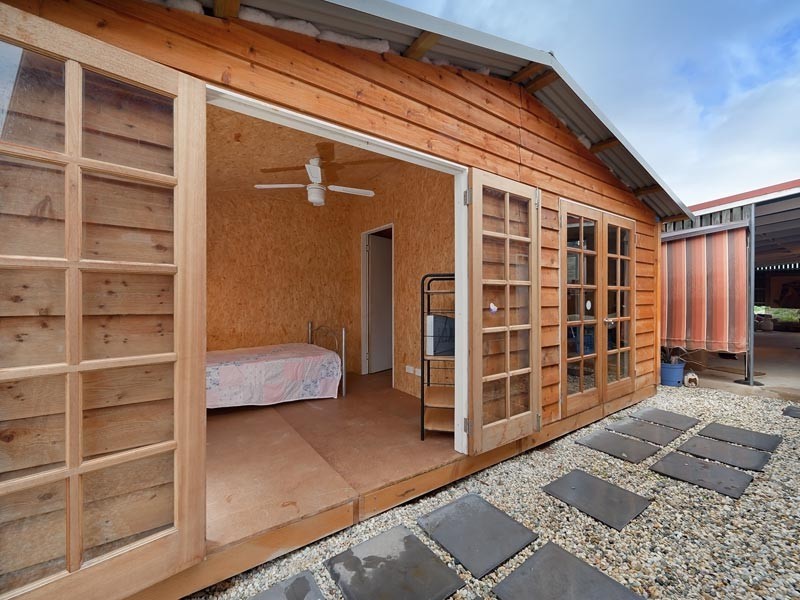 7 Ditmann Place, Lavington NSW 2641