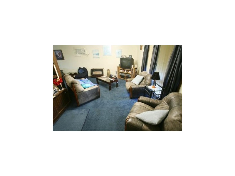 401 Elton Court, Lavington NSW 2641