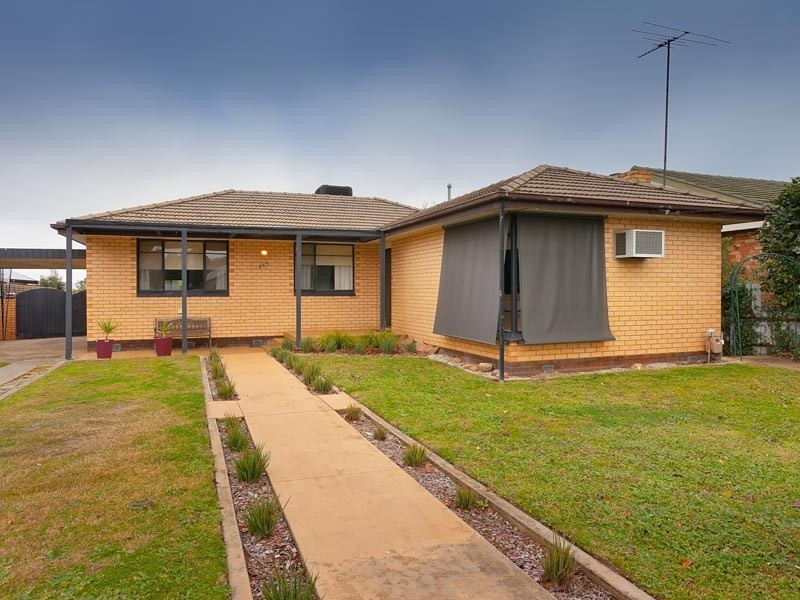 465 McDonald Road, Lavington NSW 2641