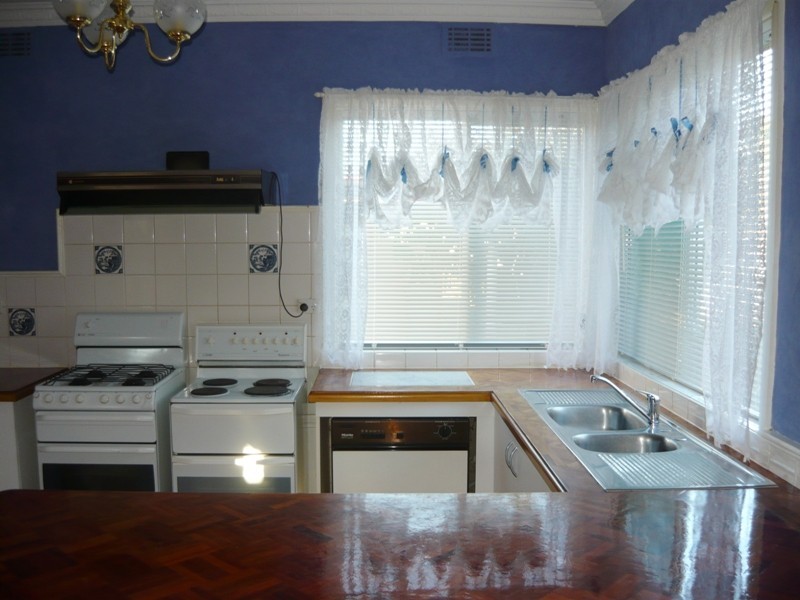 1040 Barooga Street, Albury NSW 2640