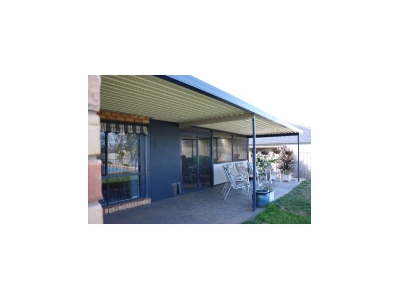 6 Keena Court, Corowa NSW 2646
