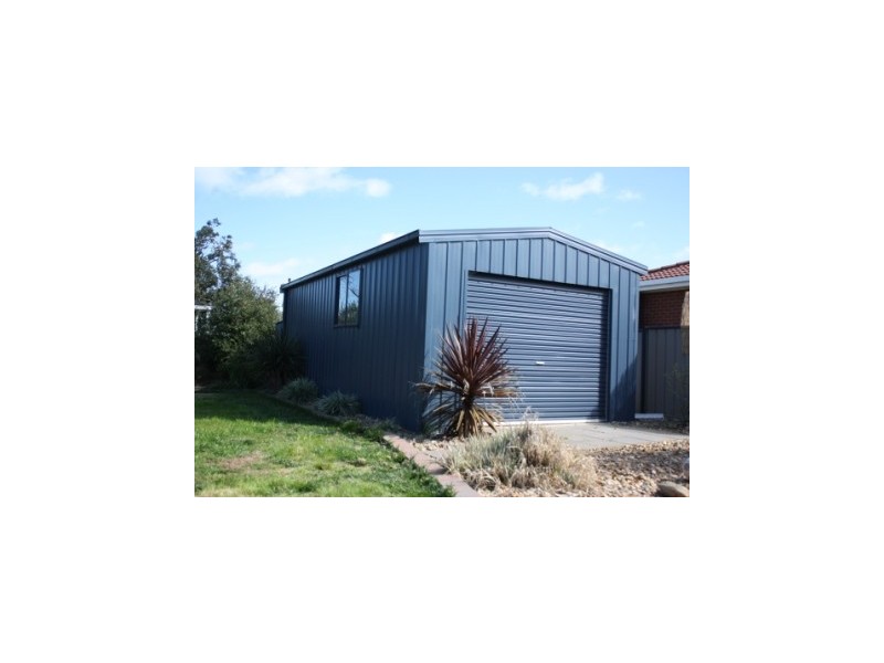 6 Keena Court, Corowa NSW 2646