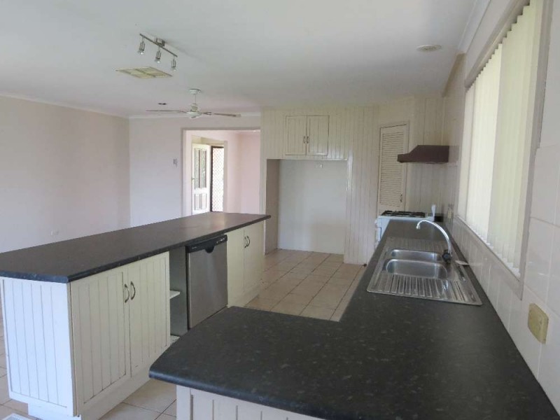 5 Darrambal Drive, Lavington NSW 2641
