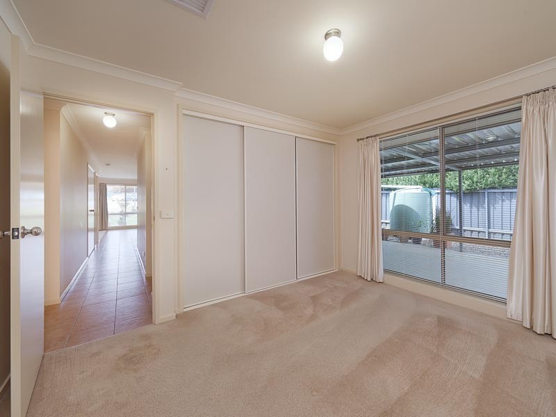 11 Manuka Court, Thurgoona NSW 2640