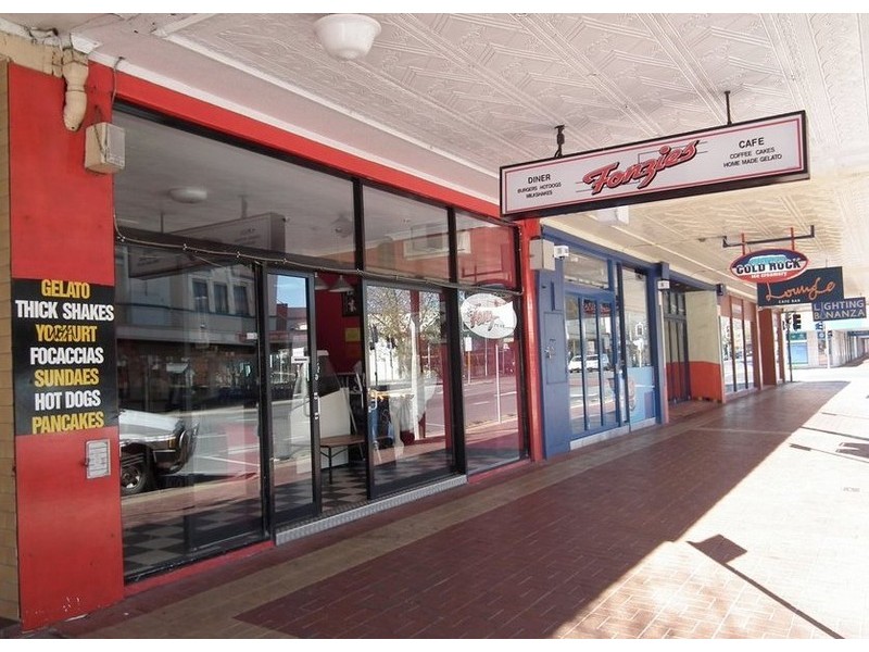 451 Dean Street, Albury NSW 2640