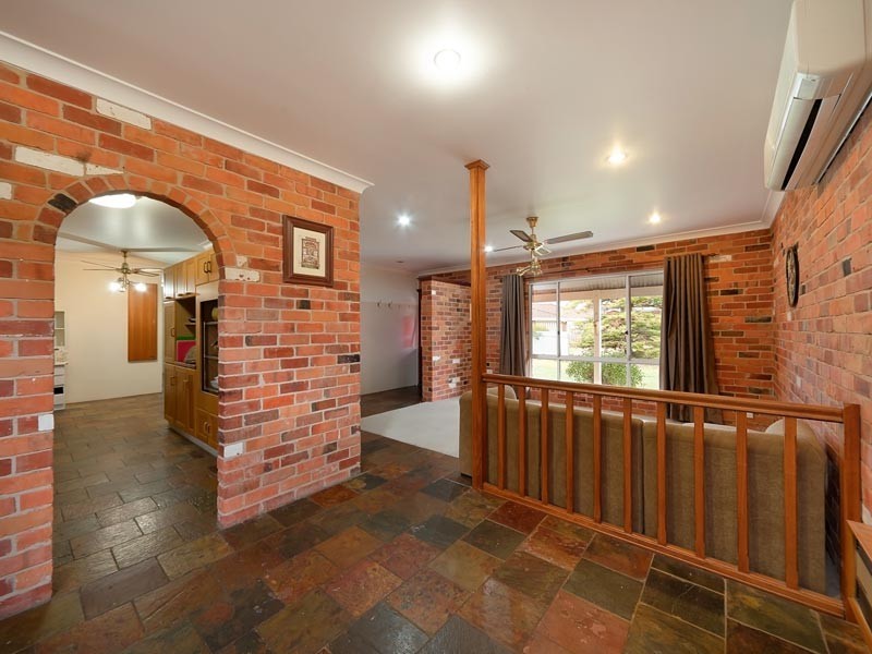 7 Ditmann Place, Lavington NSW 2641