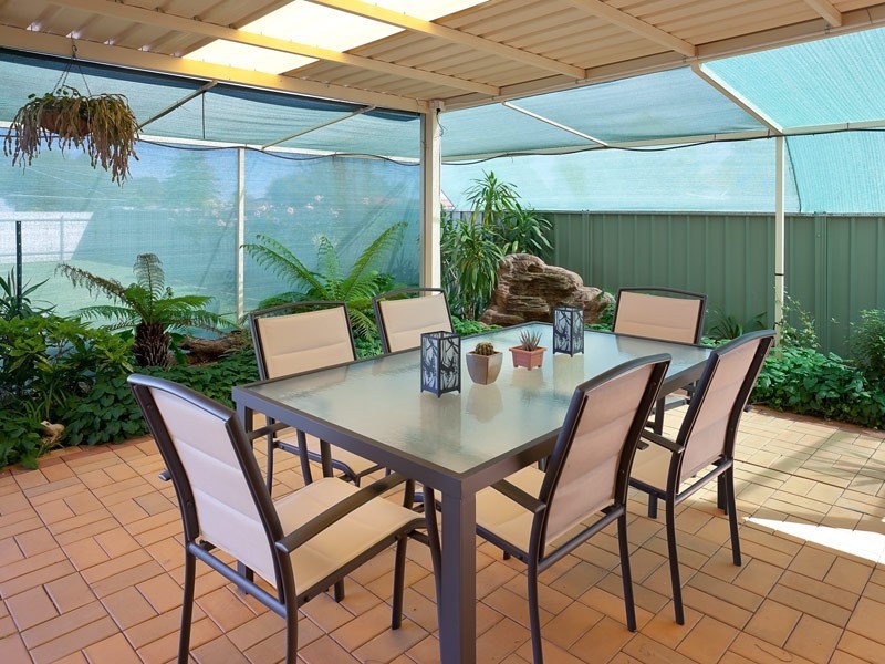 125 Larmer Street, Howlong NSW 2643