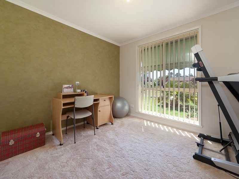 125 Larmer Street, Howlong NSW 2643