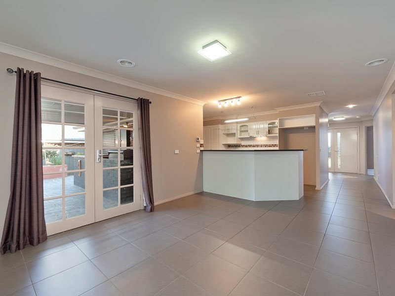 8 Willaroo Street, Thurgoona NSW 2640