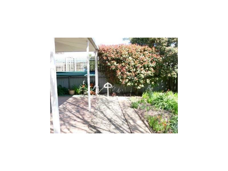 4 Thomas Place, Culcairn NSW 2660