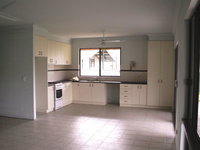 110 Kergunyah Rd, Kergunyah VIC 3691