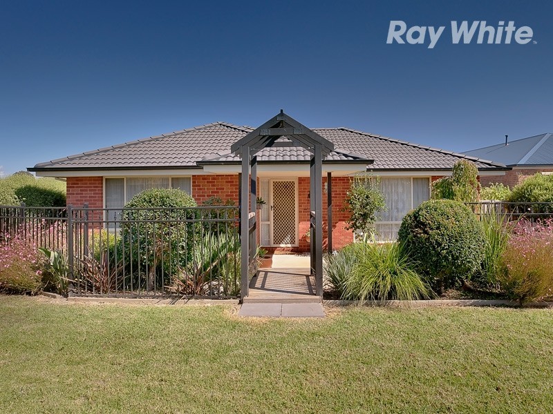 14 Quandong Road, Thurgoona NSW 2640