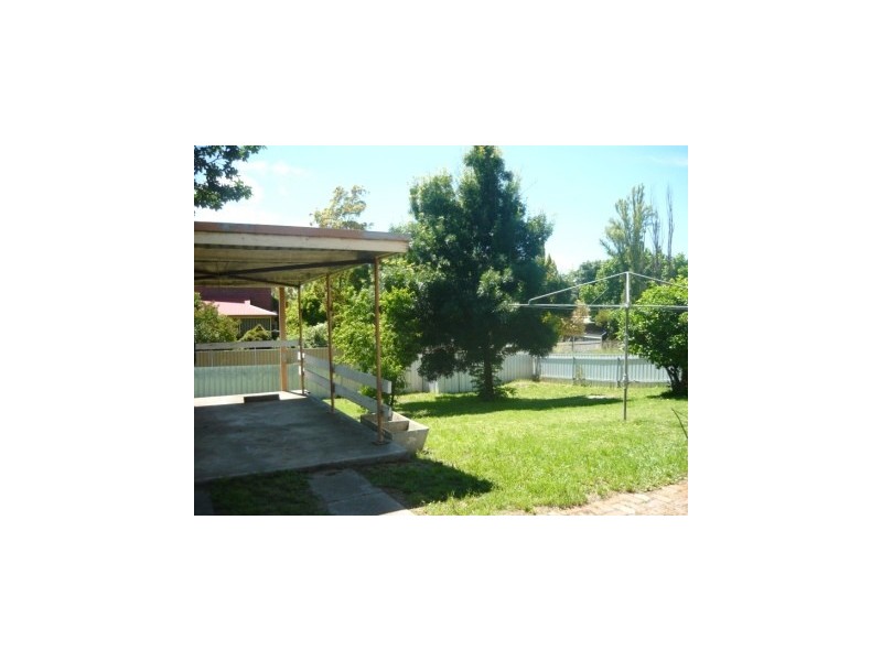 1032 Yensch Avenue, North Albury NSW 2640