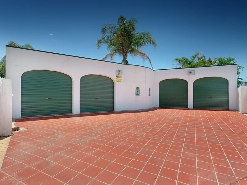 359 Indiana Court, Lavington NSW 2641