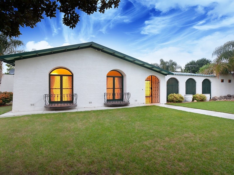 359 Indiana Court, Lavington NSW 2641