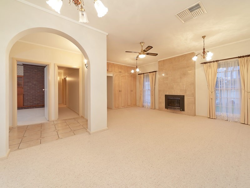 359 Indiana Court, Lavington NSW 2641