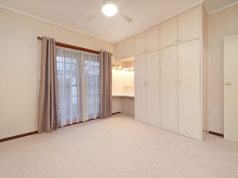 359 Indiana Court, Lavington NSW 2641