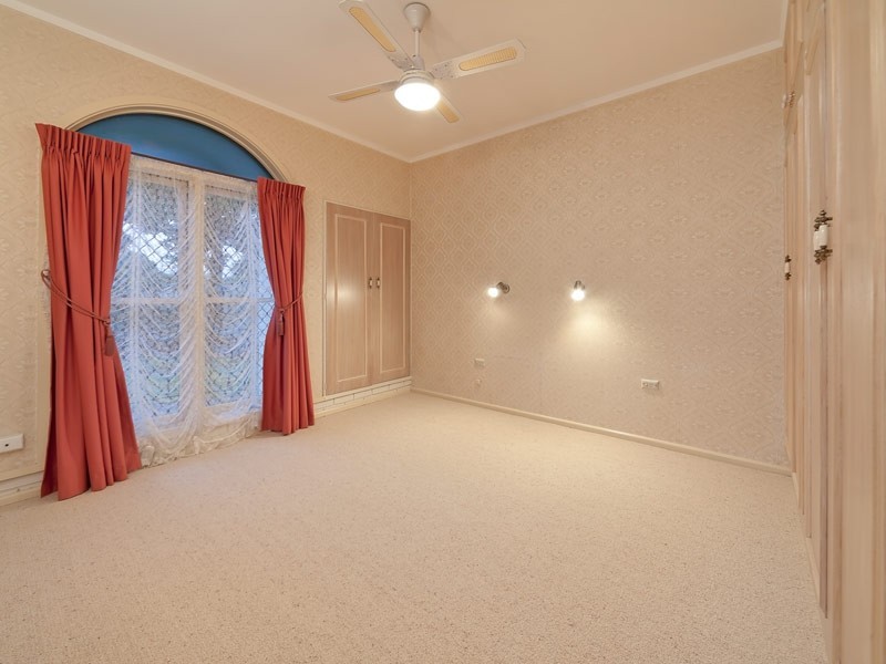 359 Indiana Court, Lavington NSW 2641