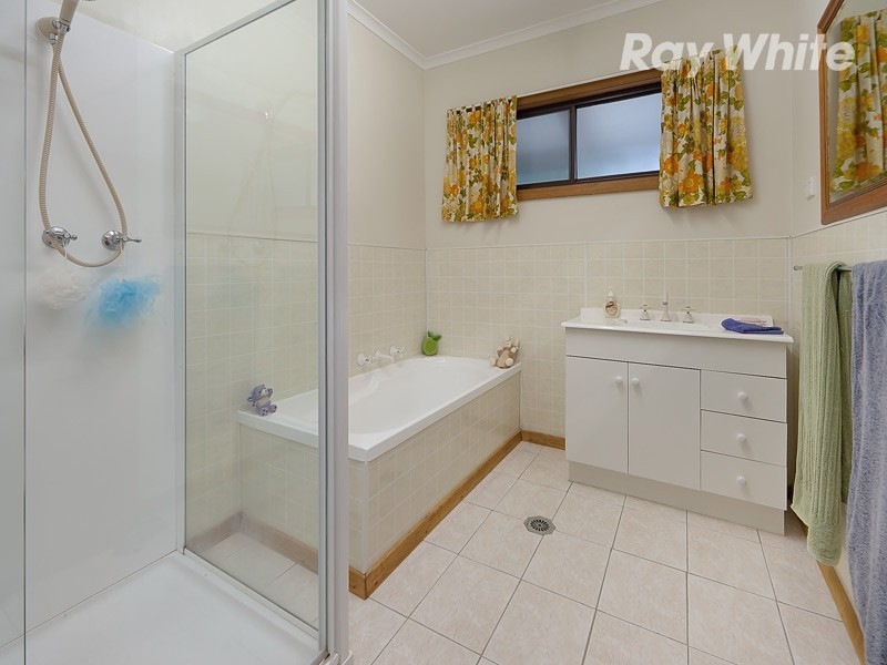 126 Victoria Street, Howlong NSW 2643