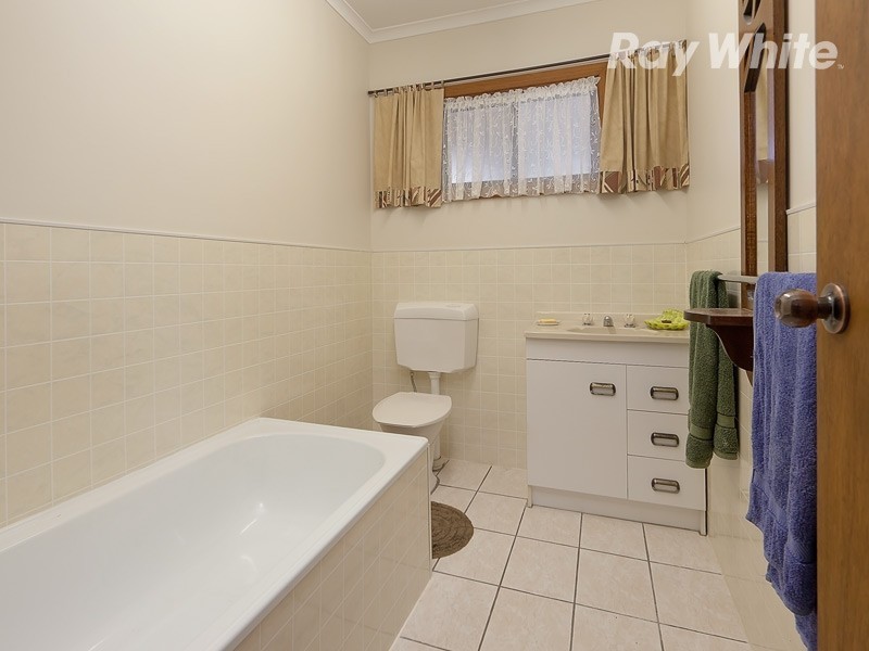 126 Victoria Street, Howlong NSW 2643