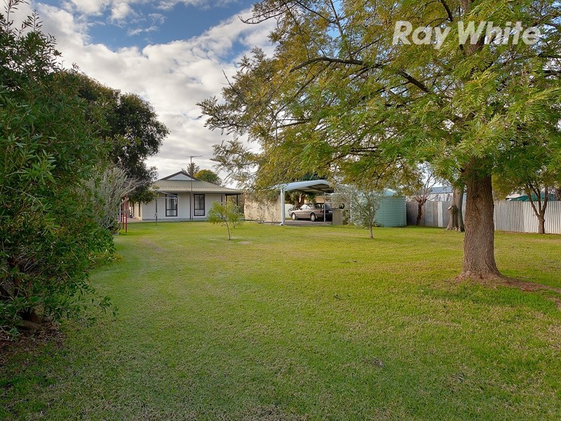 126 Victoria Street, Howlong NSW 2643