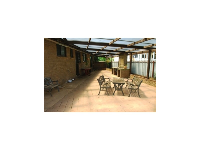 30 Kennedy Street, Howlong NSW 2643