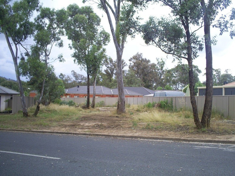 18 Ironbark Road, Thurgoona NSW 2640