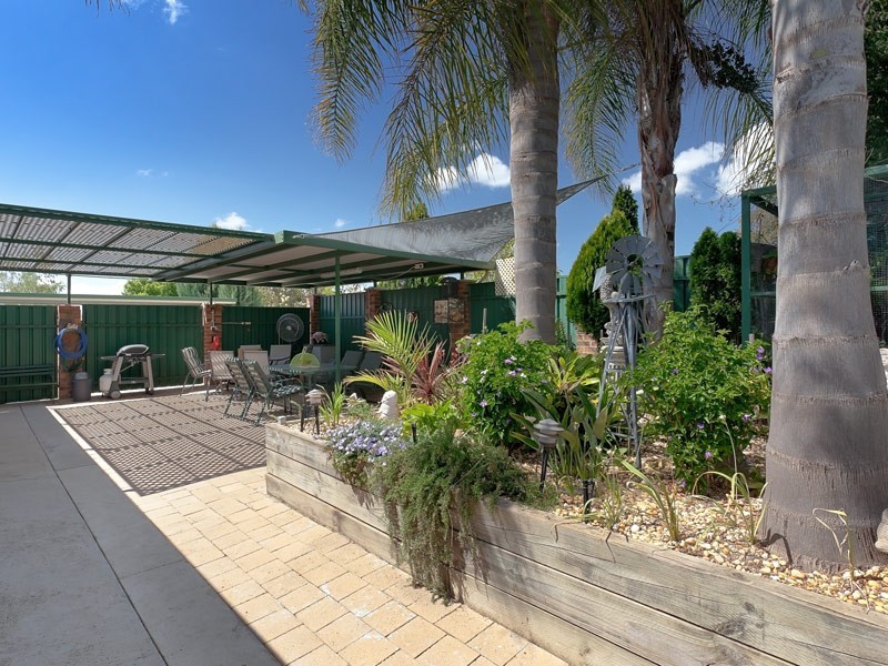 1446 Burrows Rd (512 Reservoir Rd), Hamilton Valley NSW 2641