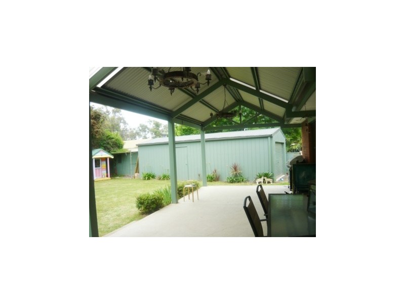 7 Troon Court, Thurgoona NSW 2640