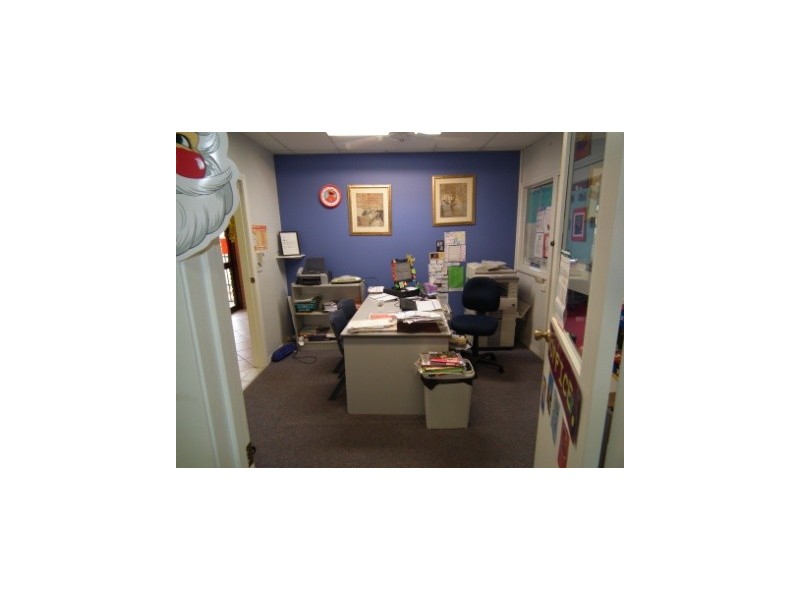 413 Griffith Road, Lavington NSW 2641