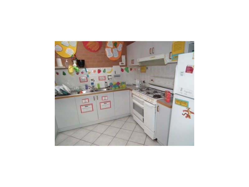 413 Griffith Road, Lavington NSW 2641